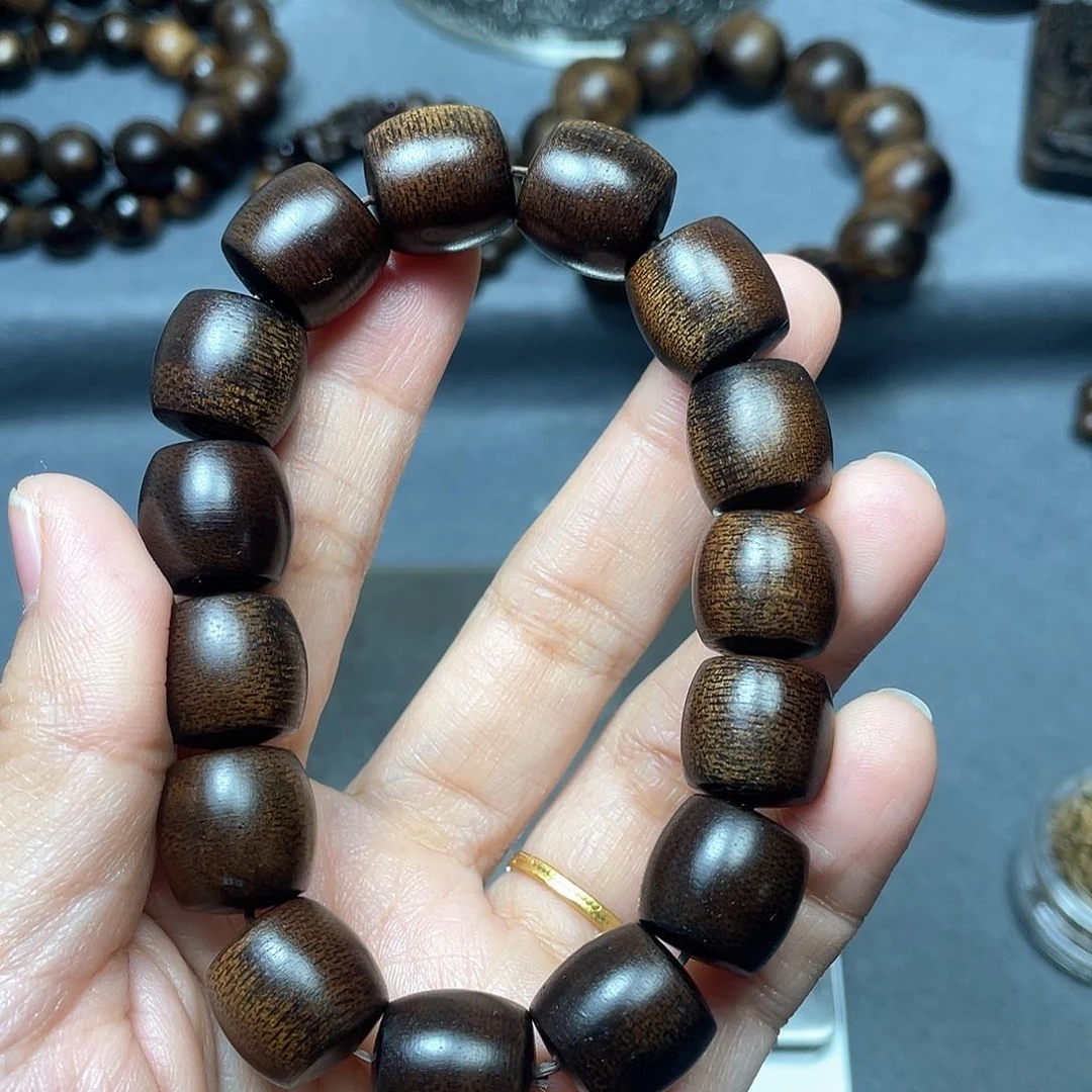 沉香手串芽庄白棋1.5