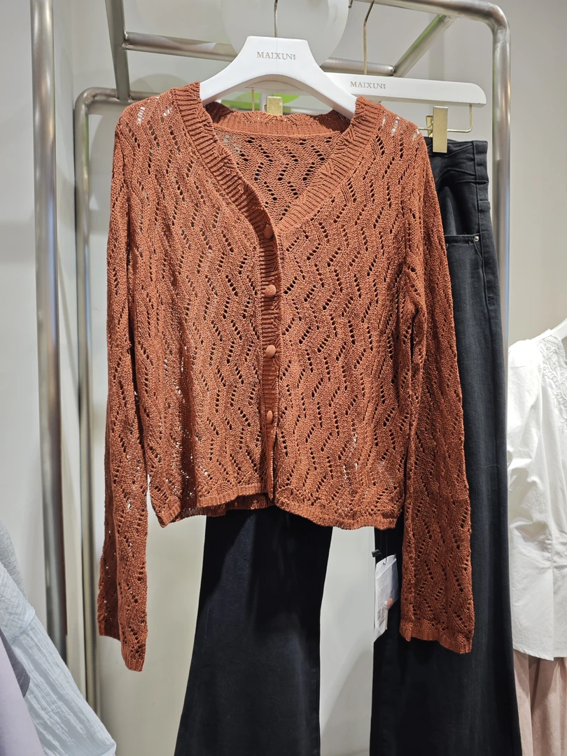 麦寻镂空Zksvp012短款针织开衫