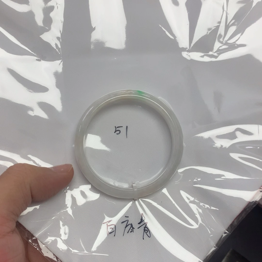翡翠未镶嵌手镯天然缅甸翡翠手镯