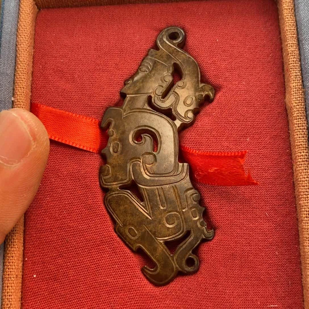 和田玉佩饰未镶嵌张*