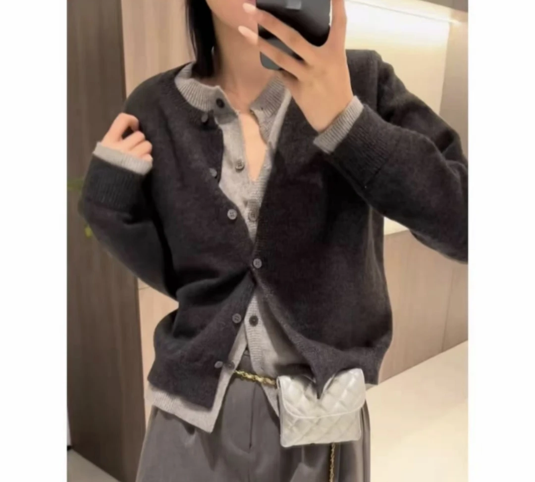 针织拼色假两件款圆领复古减龄女毛针织衫针织衫上衣