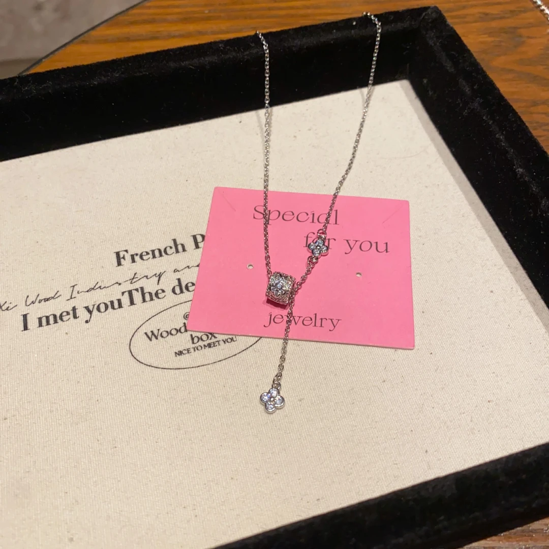 铜合金锆石项链 法式轻奢项链简约高级感锁骨链时尚设计小众项饰