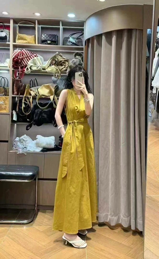 夏季新款韩版时尚百搭吊带紫色连衣裙女宽松V领轻奢高级连衣裙