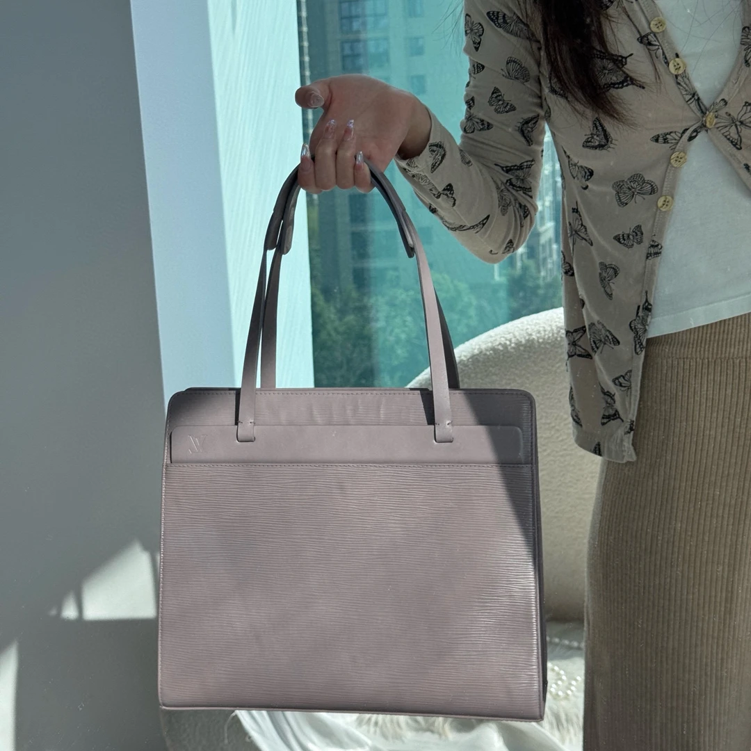 95新 LV lv香芋紫水波纹单肩公文包