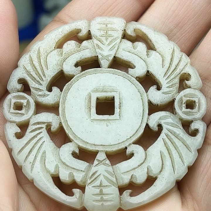 和田玉（青白玉）未镶嵌颈饰