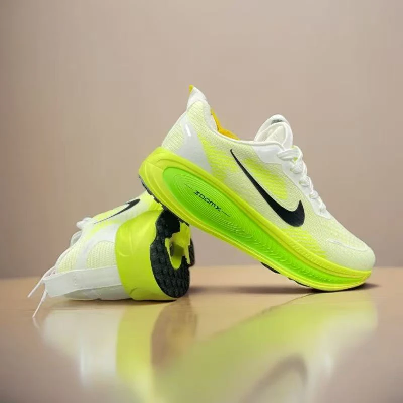 新款减震回弹轻便透气舒适防滑耐磨时尚百搭休闲运动鞋男女同款