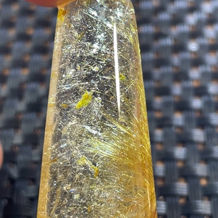 水晶颈饰未镶嵌嫣