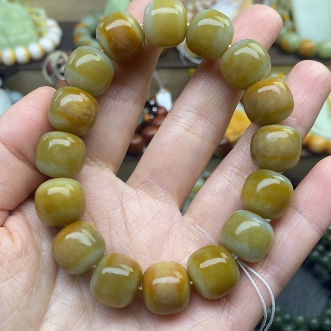 透闪石质玉未镶嵌手串