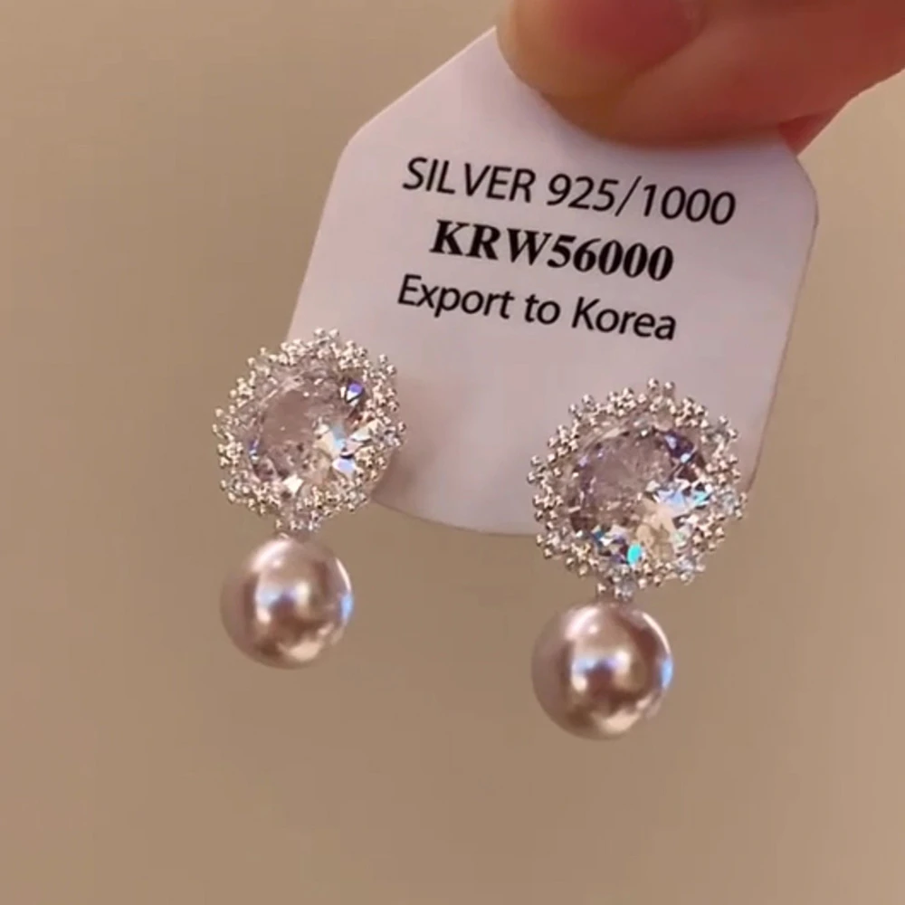 铜合金耳饰 秋冬雪花珠珠耳钉女轻奢锆石超闪耳环高级感气质耳饰