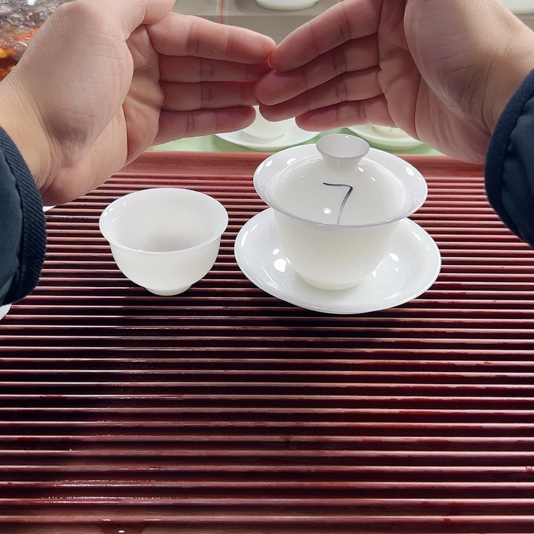 7号润玉150ml高级防烫盖碗➕压手主人杯60ml