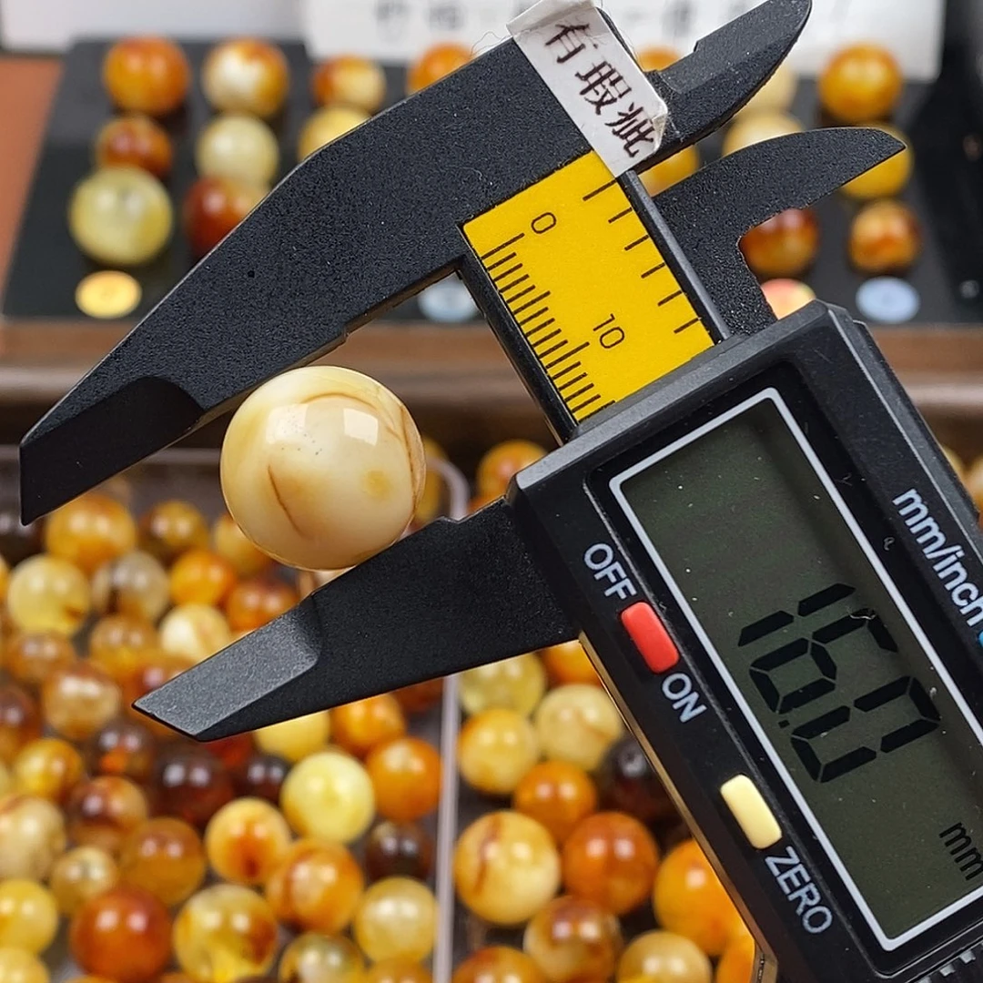 琥珀未镶嵌裸石蜜蜡986