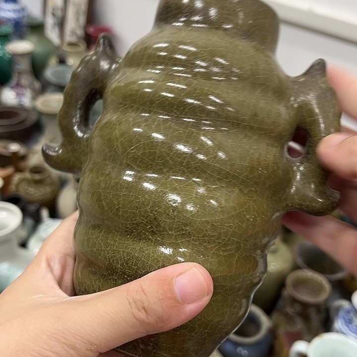 6946378753514805112