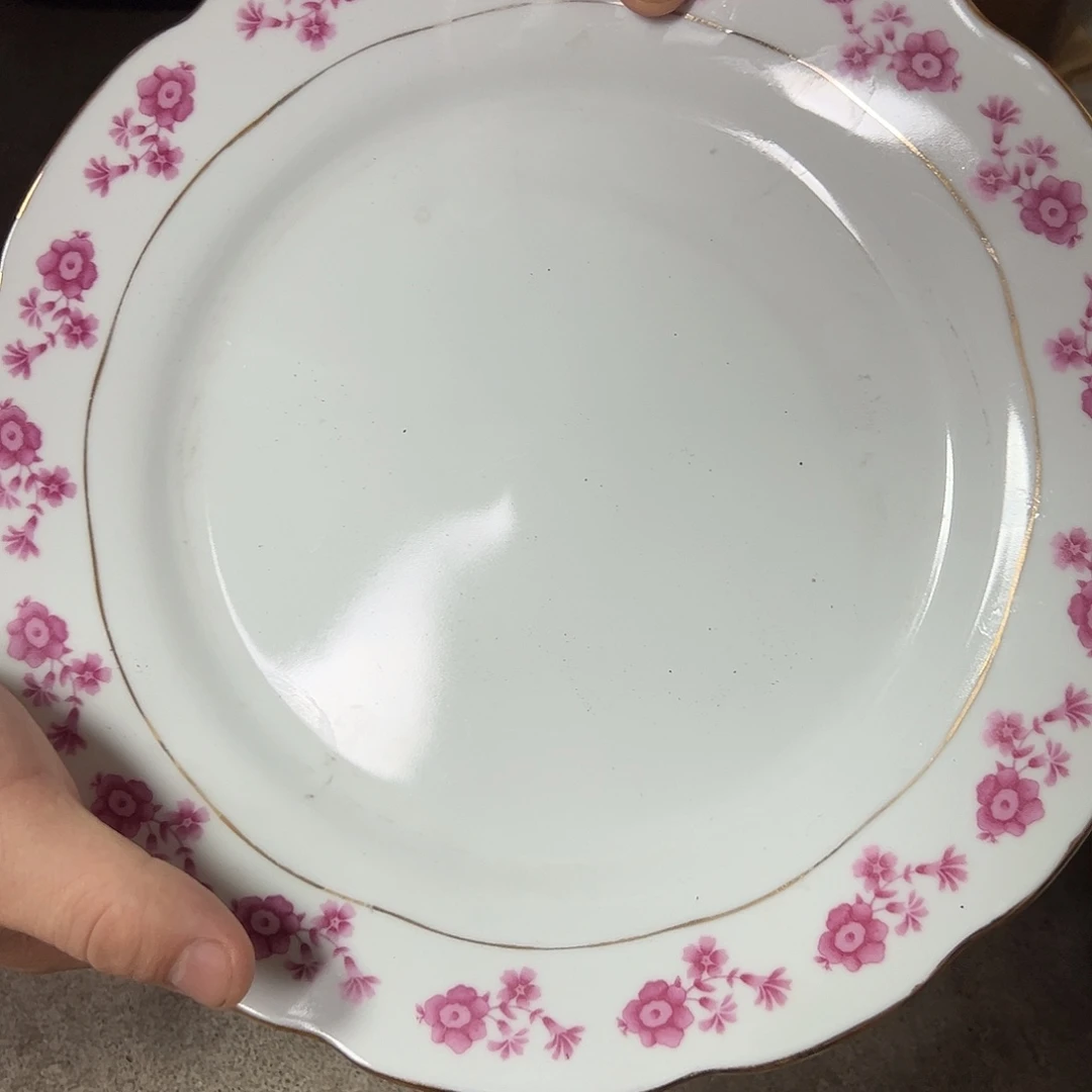 用***3盘景德镇陶瓷粉彩盘