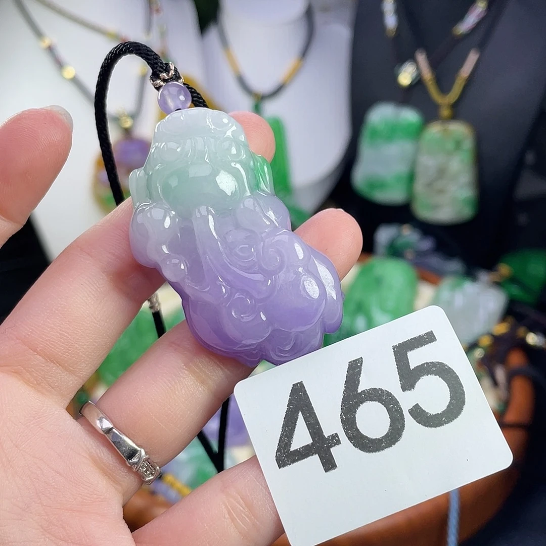 翡翠未镶嵌吊坠(赠链)