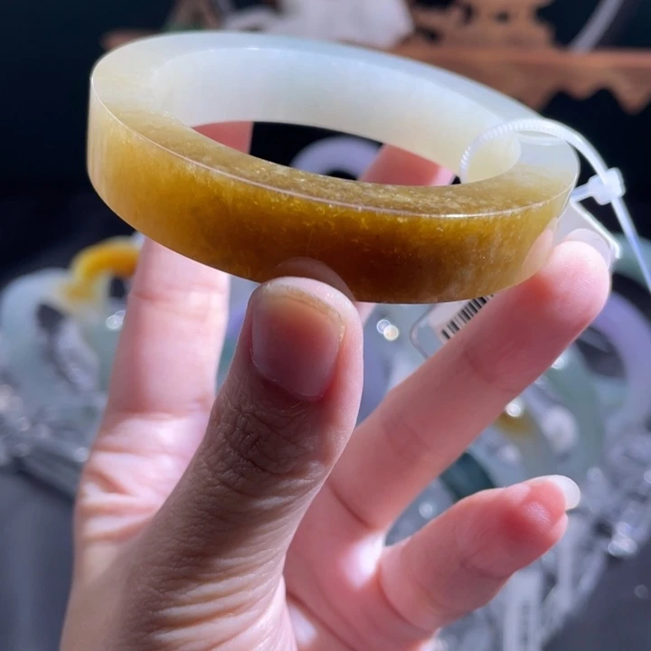 定制翡翠翡翠未镶嵌
