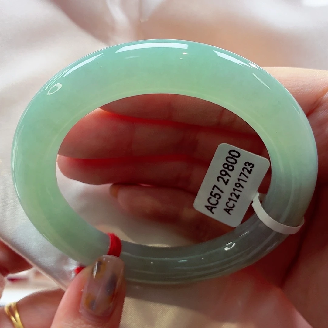 翡翠未镶嵌手镯（圆镯）22（42号）