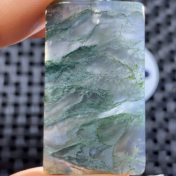 玛瑙/玉髓颈饰未镶嵌好*?