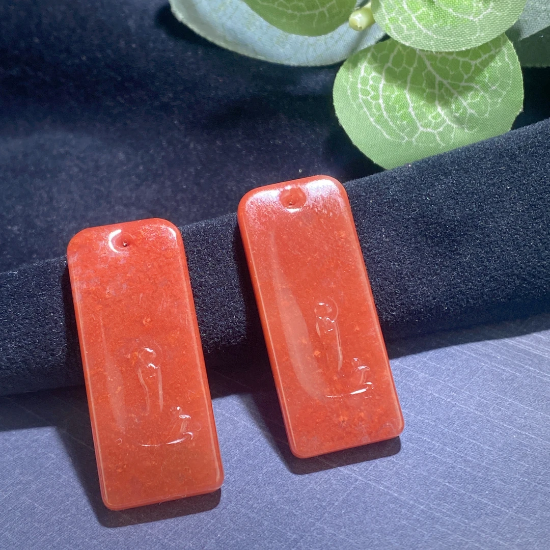 1006/南红原矿无注胶 时尚百搭悟道雕刻吊坠/多样性发/一件