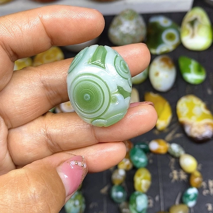 花眼玛瑙奇石饰品