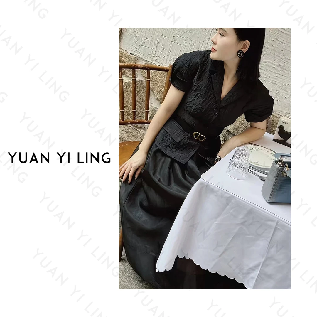 袁艺灵【戴妃】新款设计感气质时尚百搭休闲黑色褶皱短袖衬衫春夏季