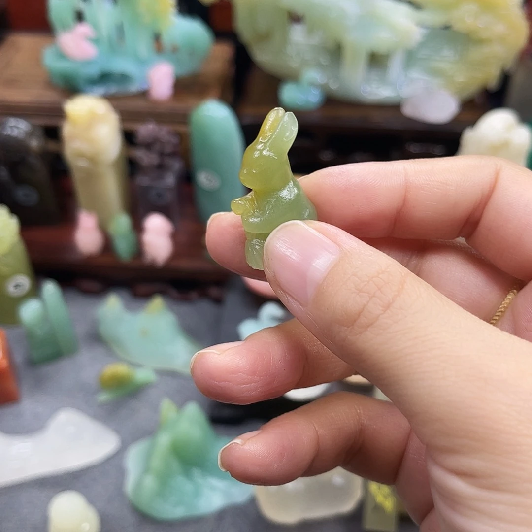 寿山石印石趁****啦8689包