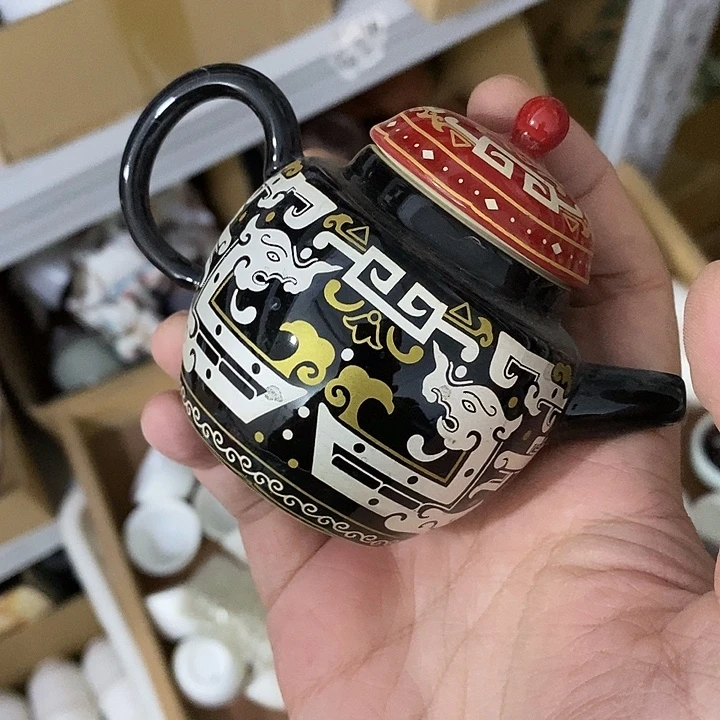 陶瓷艺术品制作工艺壶