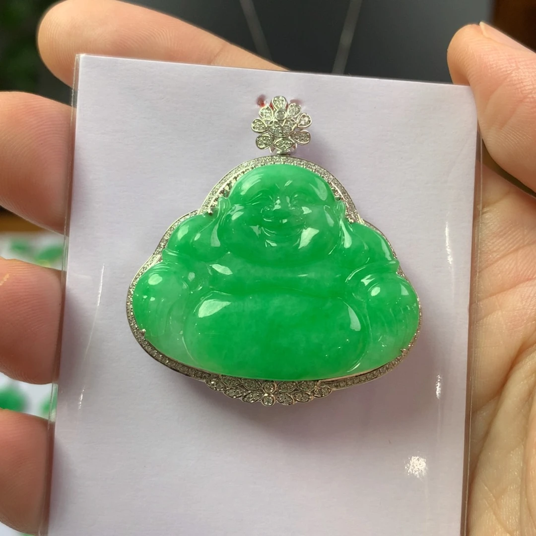 翡翠18K金镶嵌颈饰翡翠首饰