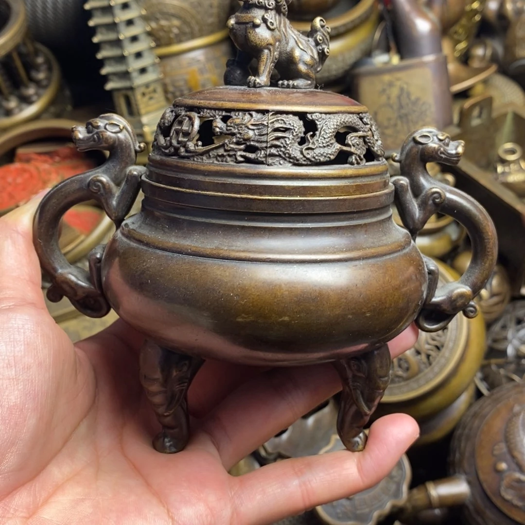 精美铜器做工精良