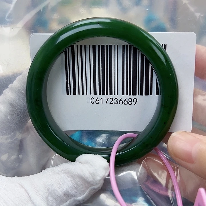 和田玉未镶嵌手镯微瑕54.5