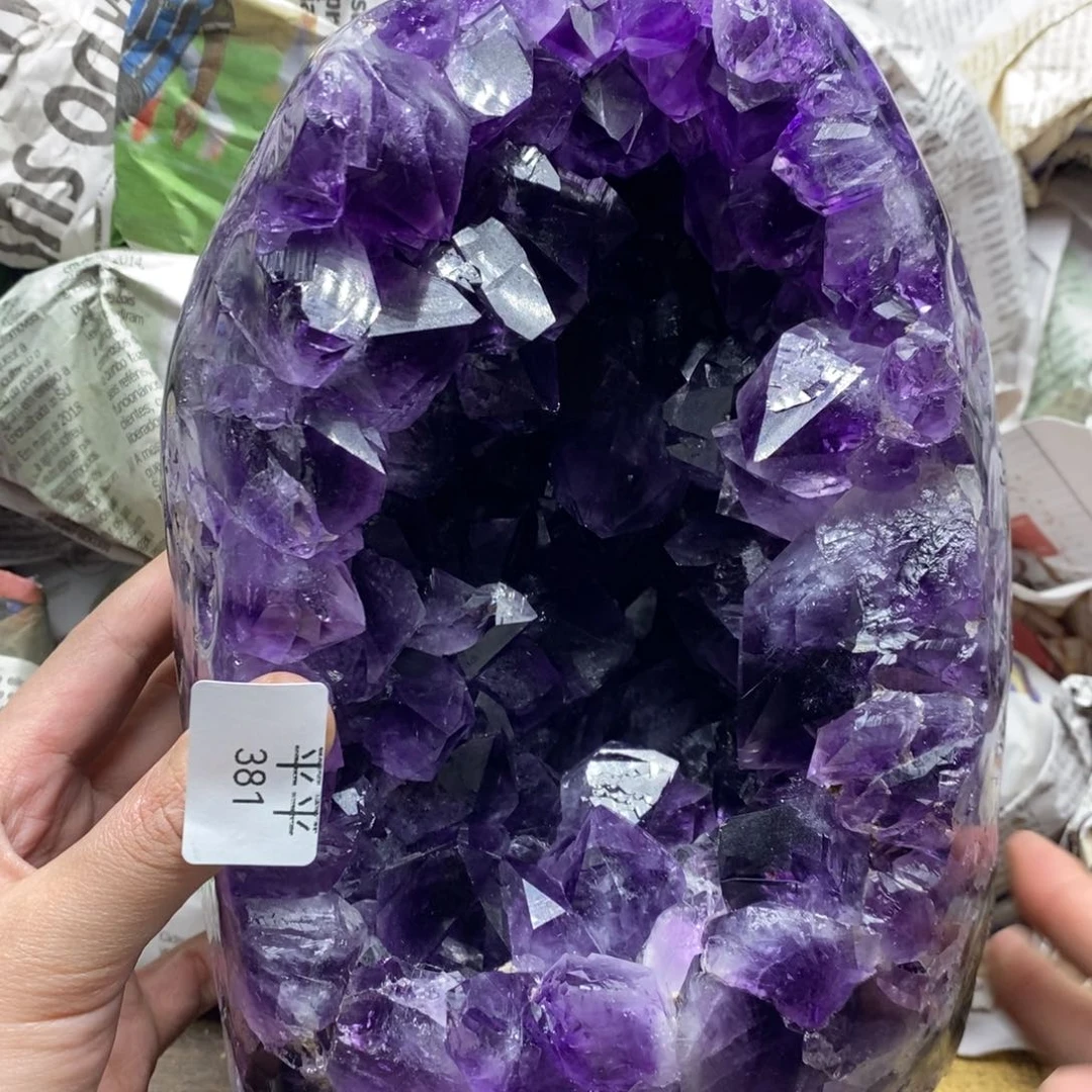 紫晶乌拉圭未镶嵌