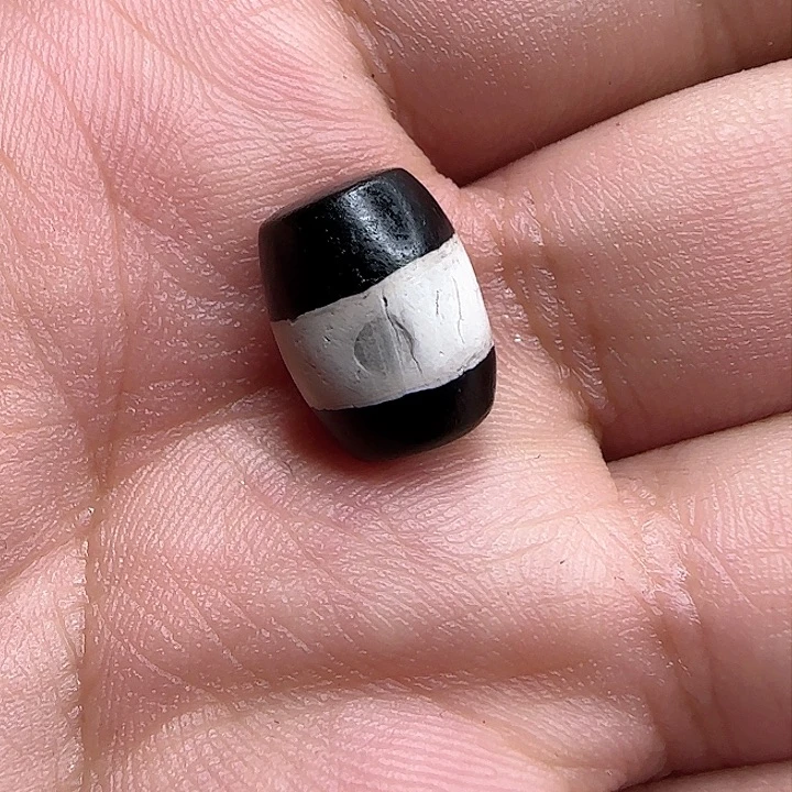 玛瑙/玉髓颈饰未镶嵌老*头