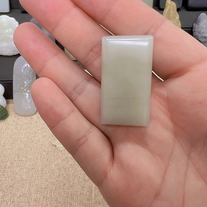 和田玉未镶嵌吊坠(不含链)