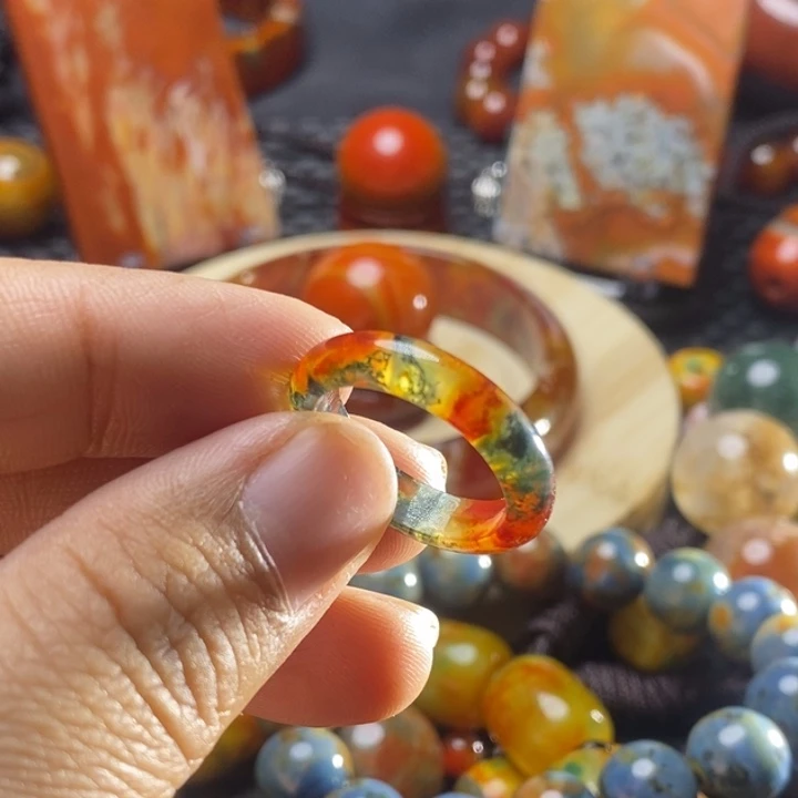 球***球玛瑙/玉髓未镶嵌颈饰