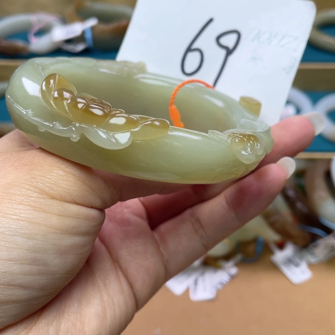 未镶嵌手镯和田玉圈口63