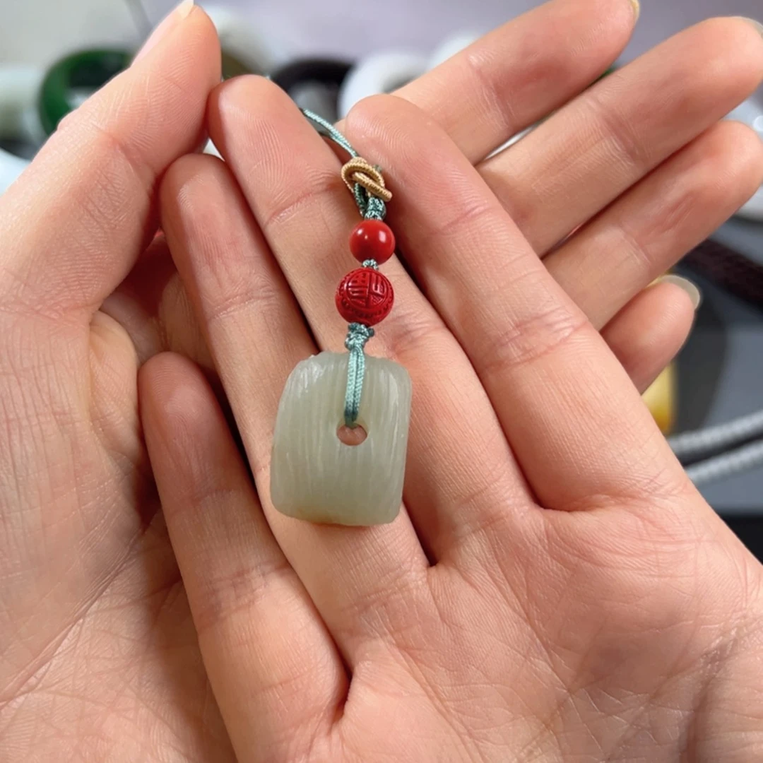 【闪购商品】和田玉颈饰未镶嵌