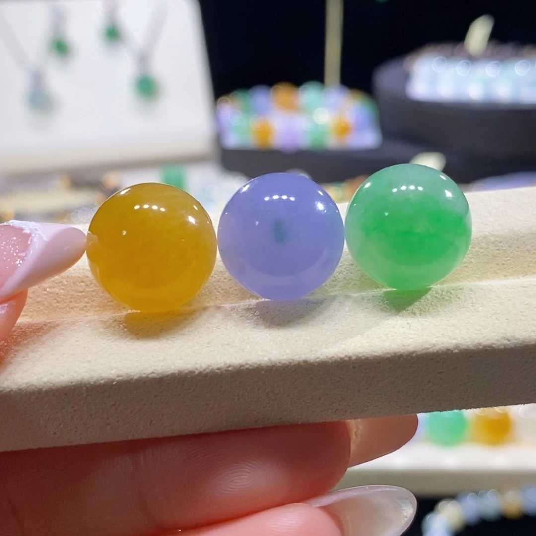 翡翠未镶嵌颈饰翡翠三彩福禄寿色系搭配