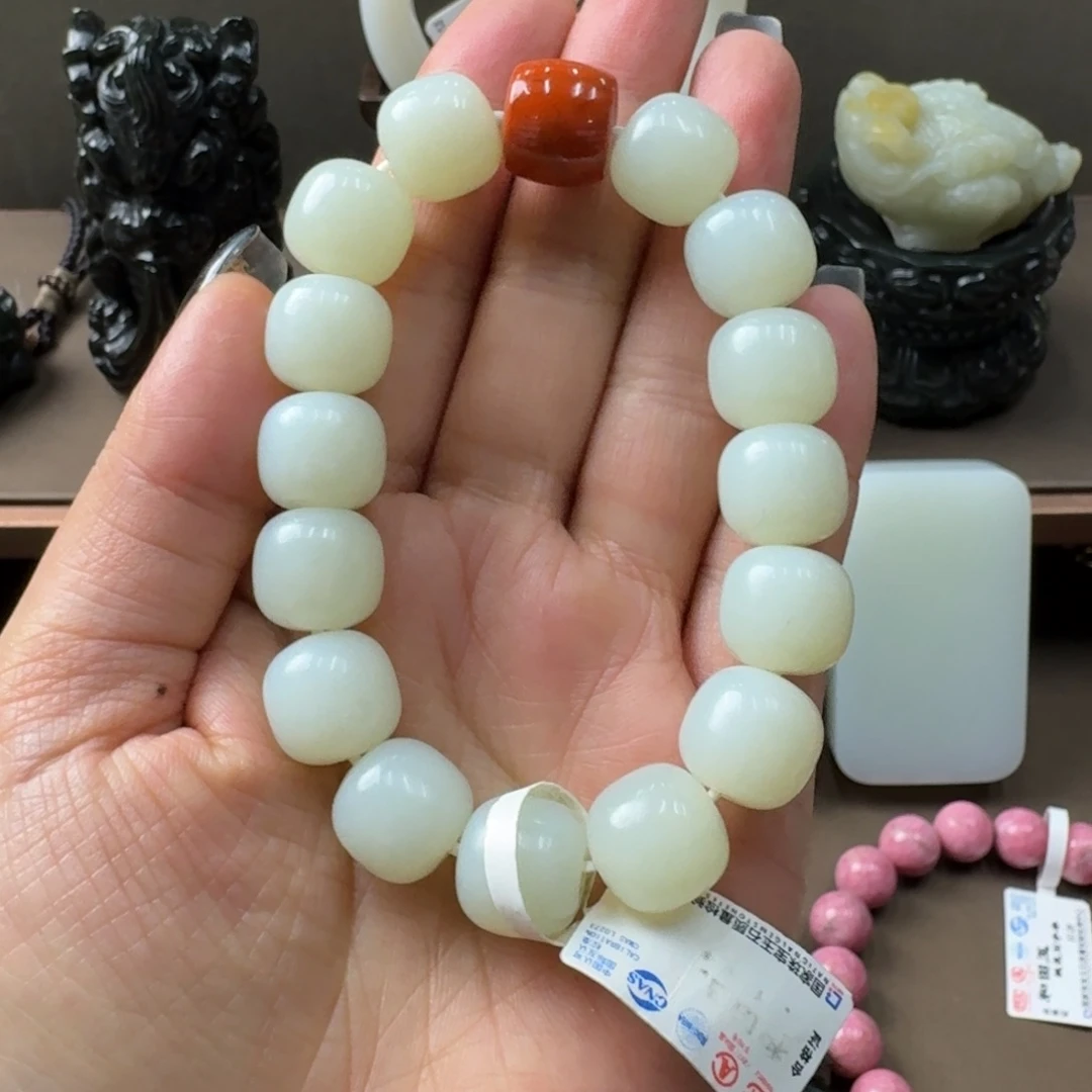 和田玉未镶嵌手串