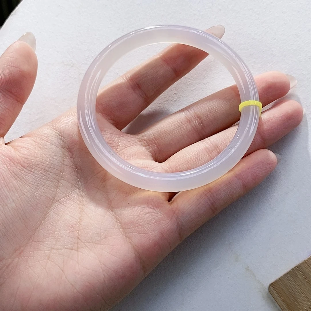 手镯玛瑙/玉髓未镶嵌59