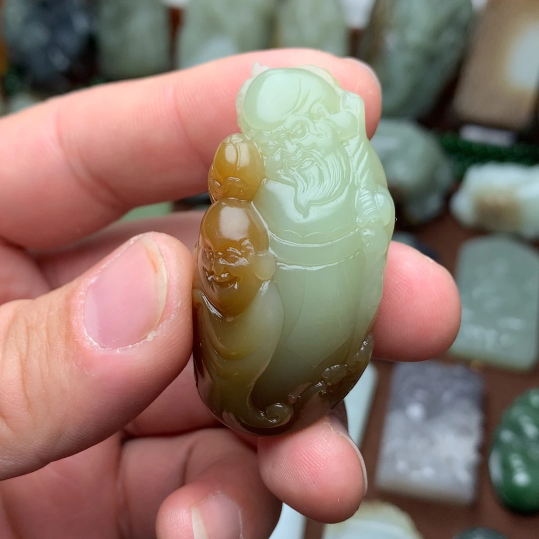 和田玉挂件未镶嵌