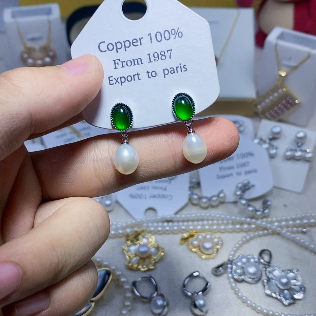 未镶嵌淡水珍珠耳饰