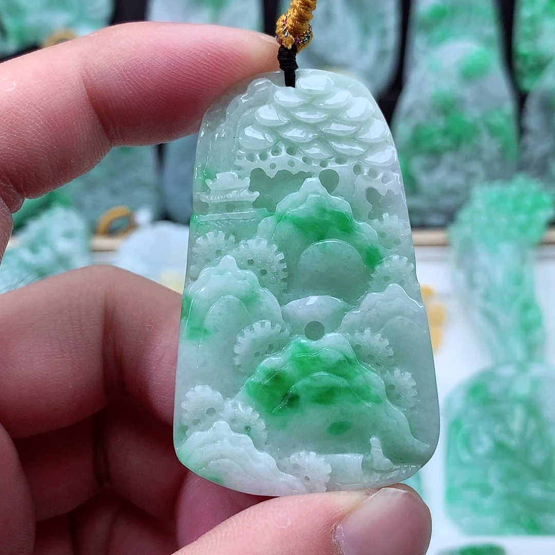 翡翠未镶嵌颈饰翡翠吊坠