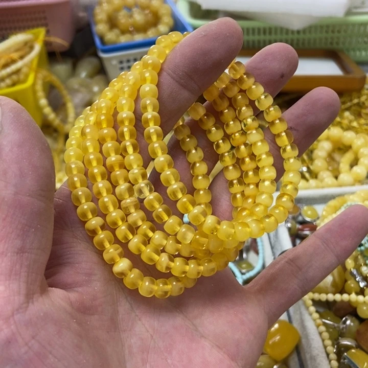 蜜蜡未镶嵌裸石多样性发货其一