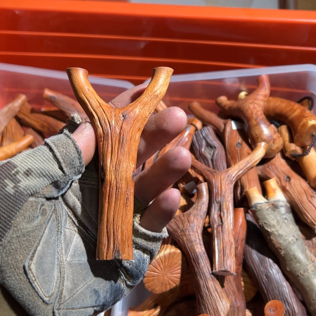 小***物火琉璃树杈木弓手工制作