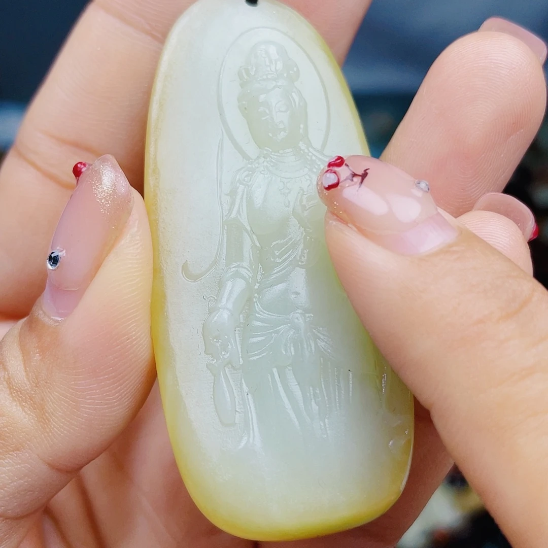 颈饰未镶嵌和田玉