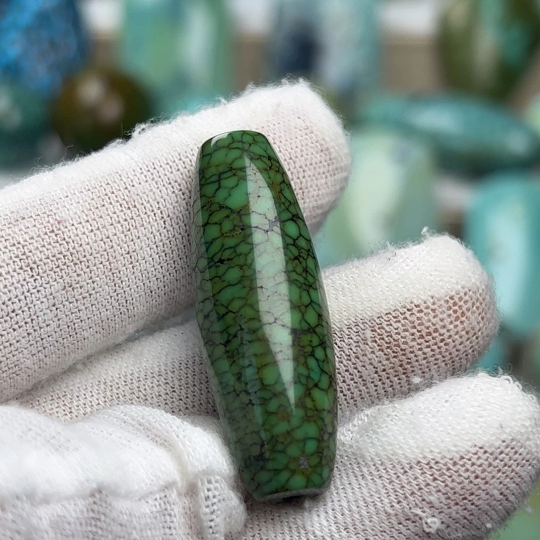 绿松石未镶嵌天然原矿绿松石