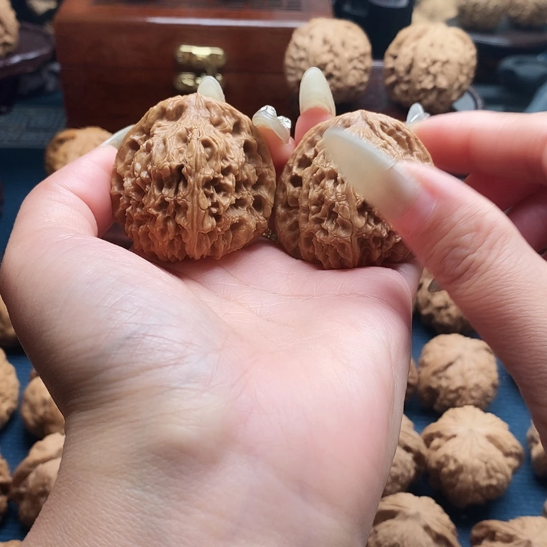 文玩核桃把件南疆42