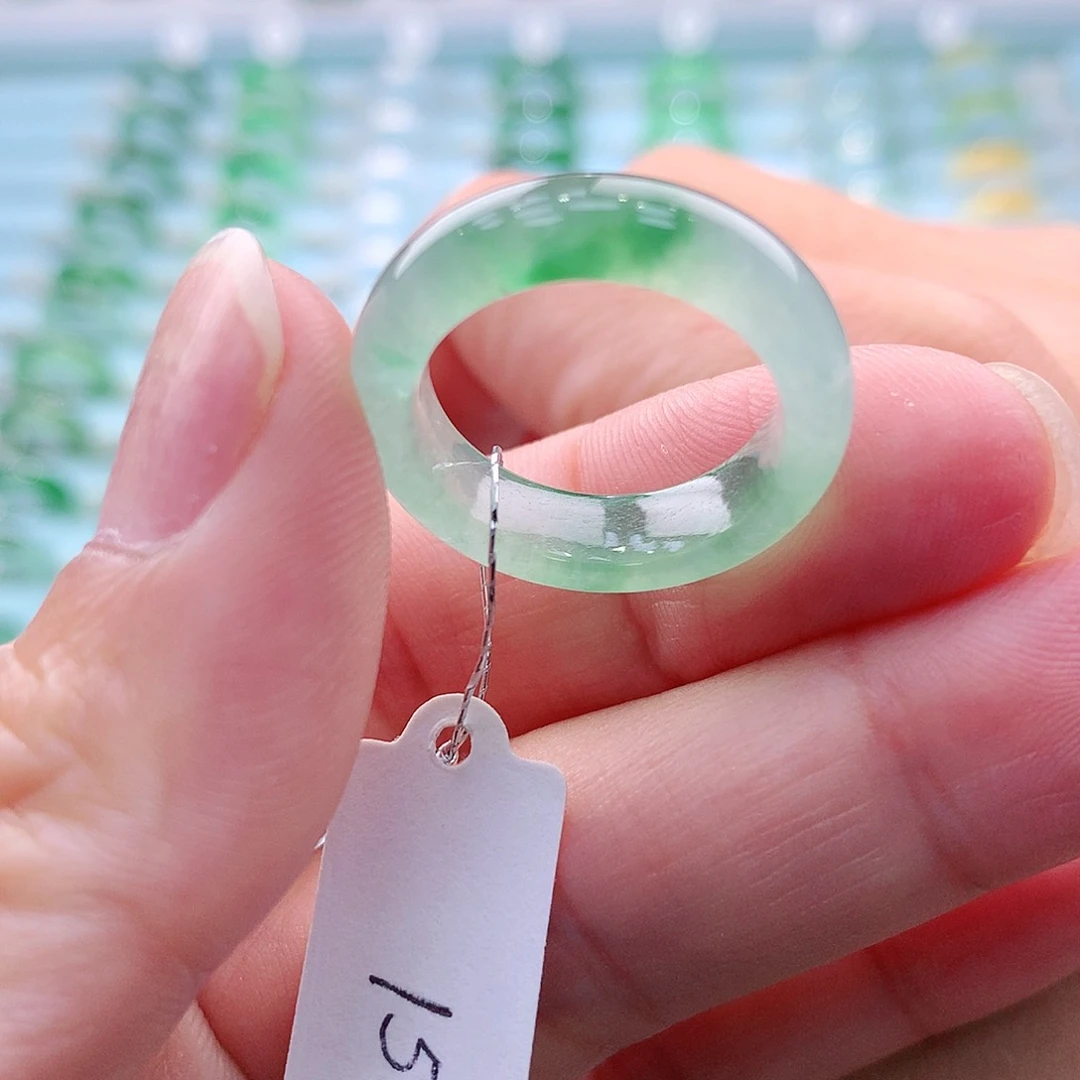 翡翠戒指未镶嵌A货缅甸翡翠