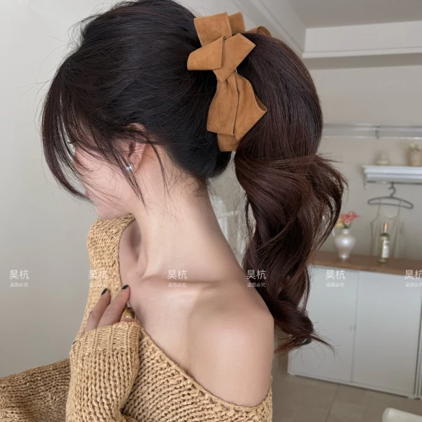 森系咖棕～秋冬绒面磨毛多层立体不规则织带蝴蝶结高马尾香蕉夹
