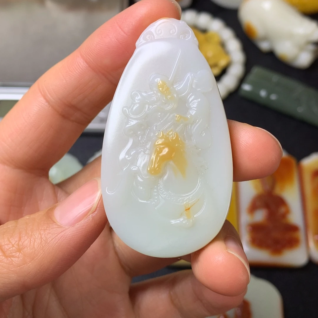 和田玉颈饰未镶嵌