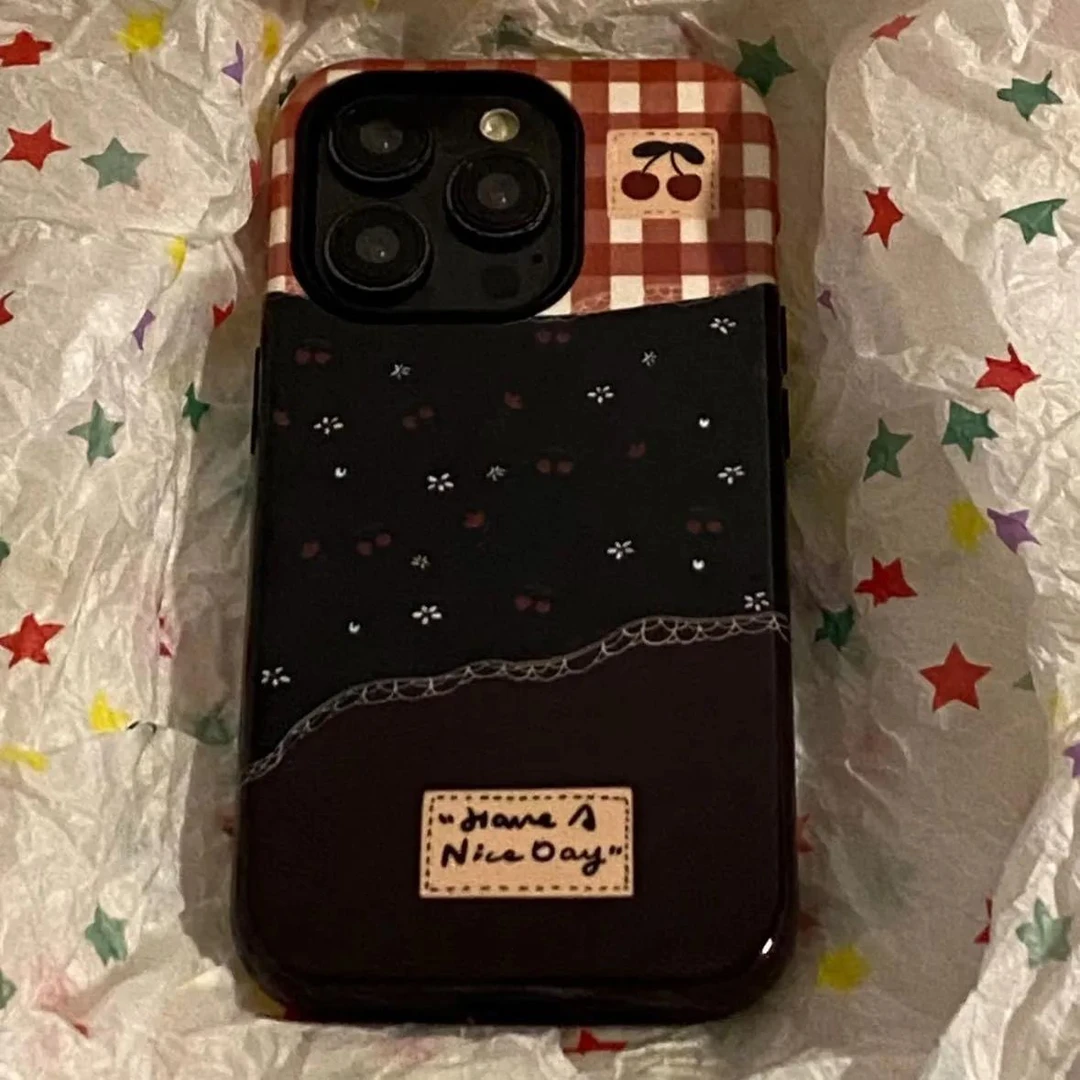 奥菲顿樱桃格纹适用iPhone16/15pro菲林手机壳华为vivo小米14oppo